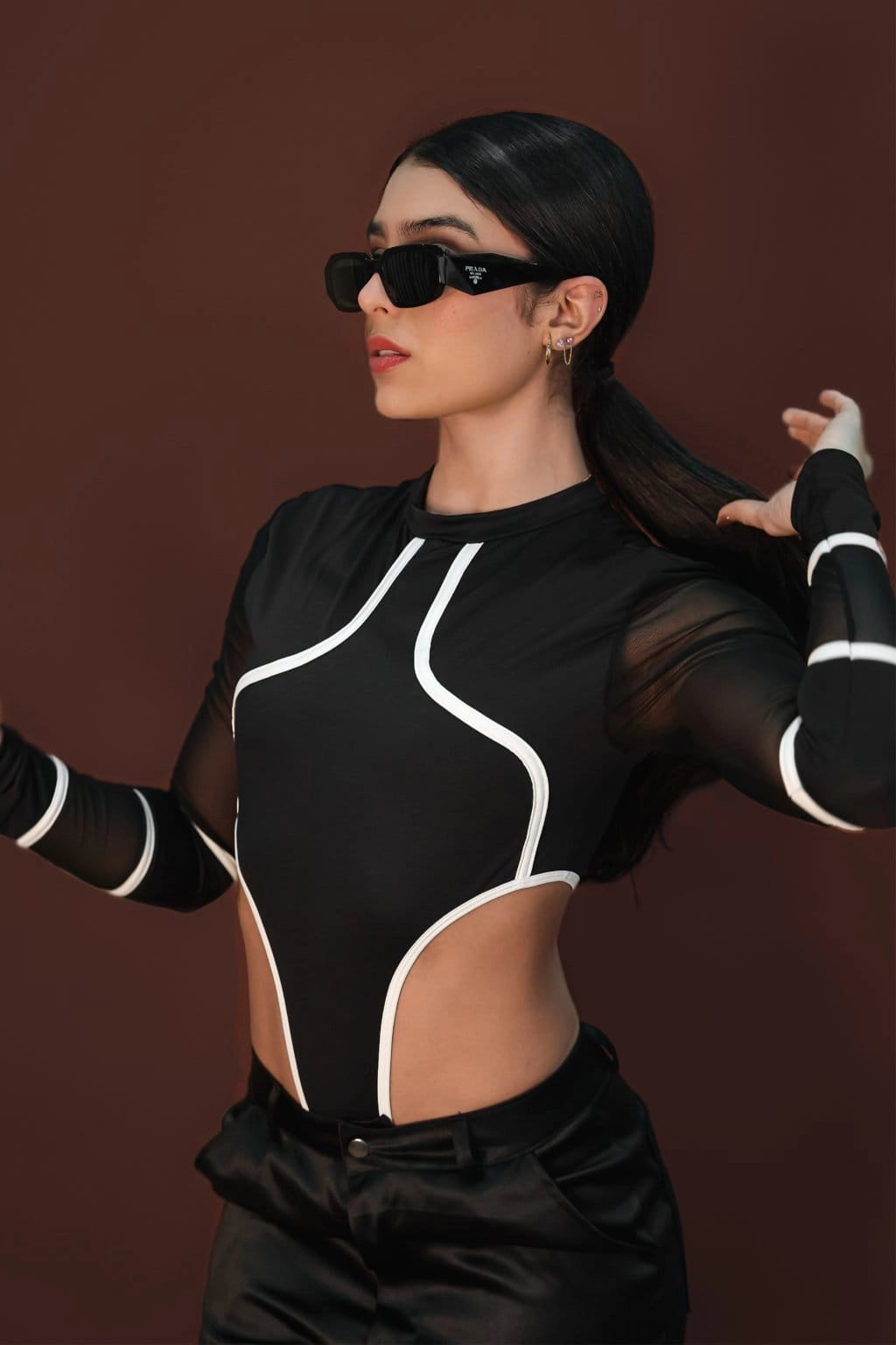 Body AURA Sesgos Blanco Con Negro