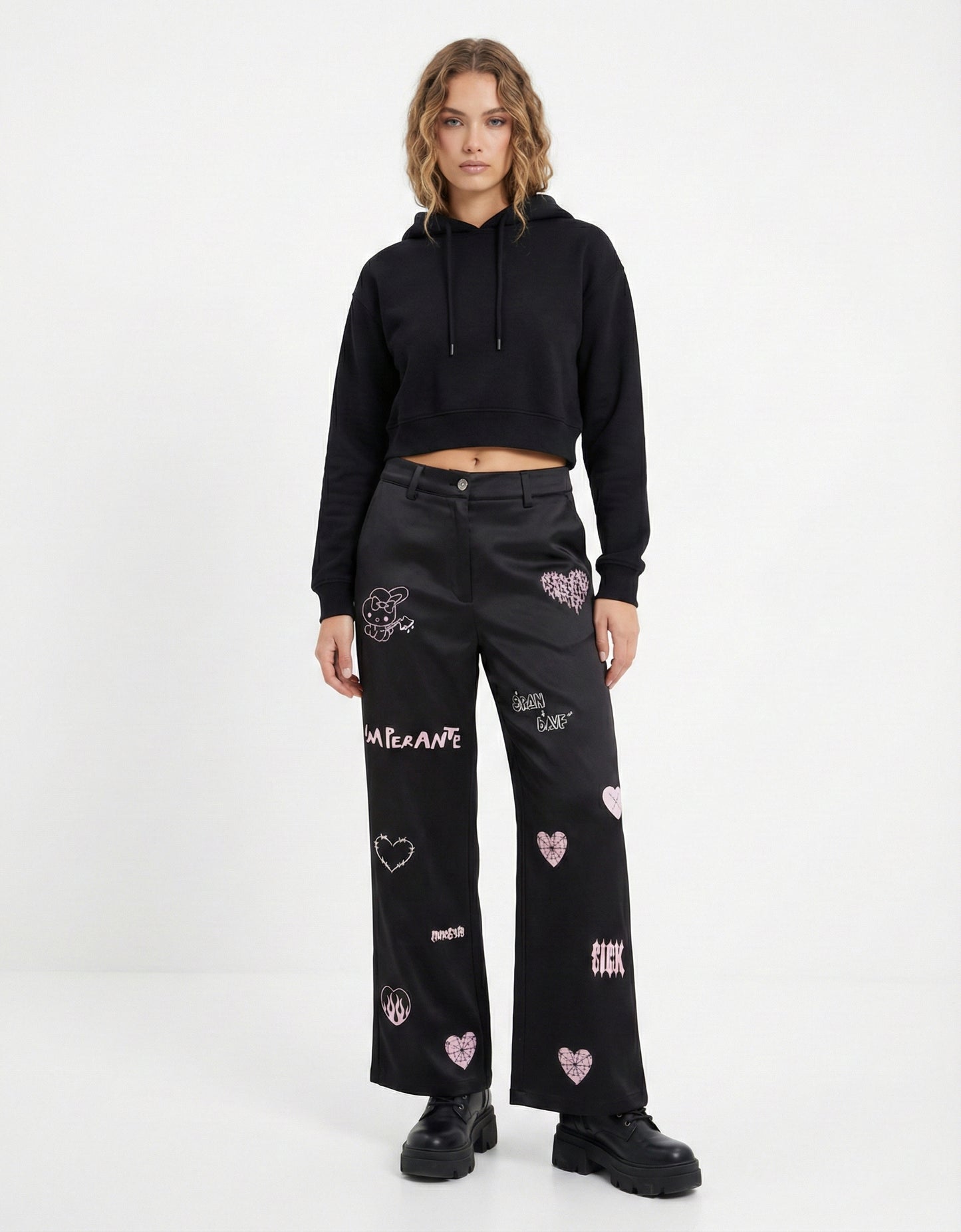 Pantalon Estampado Hello Kitty Negro