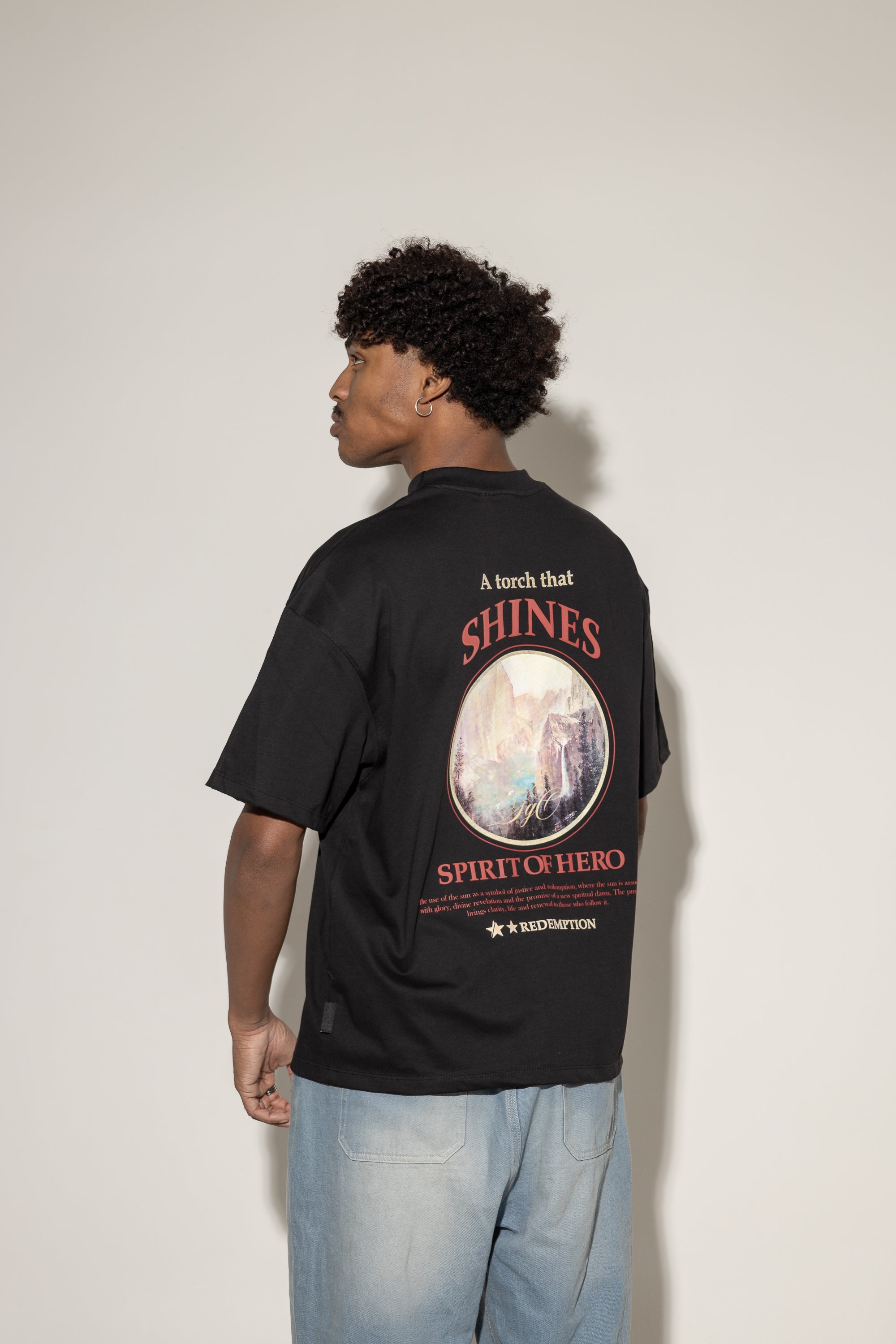 Oversized Redemption Shines-Negra