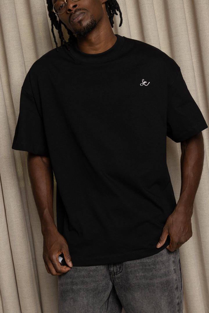 Camiseta Trust Me Básica Long-Negra