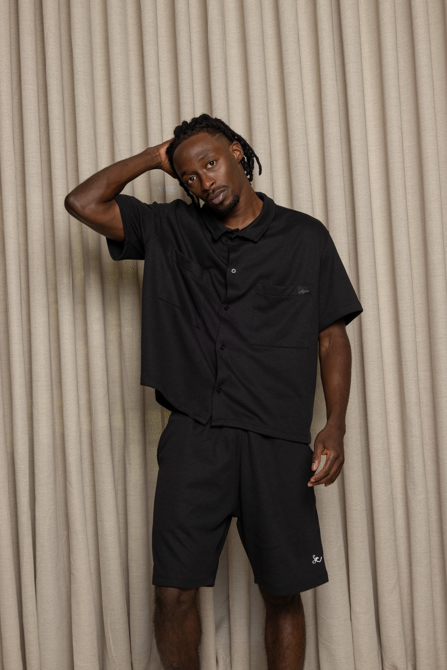 Camisa Trust Me Boxy Fit -Negra