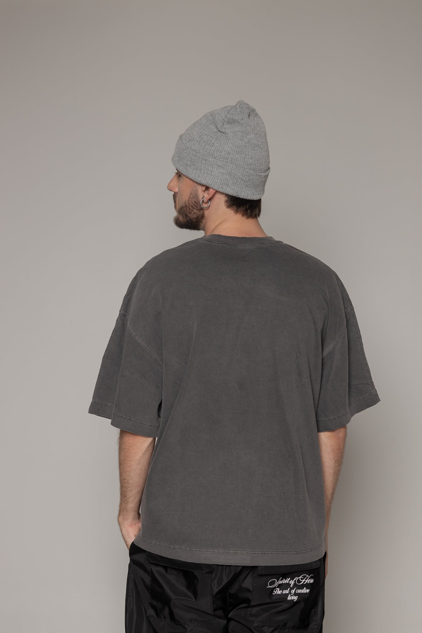 Oversized The Art Mouth-Gris