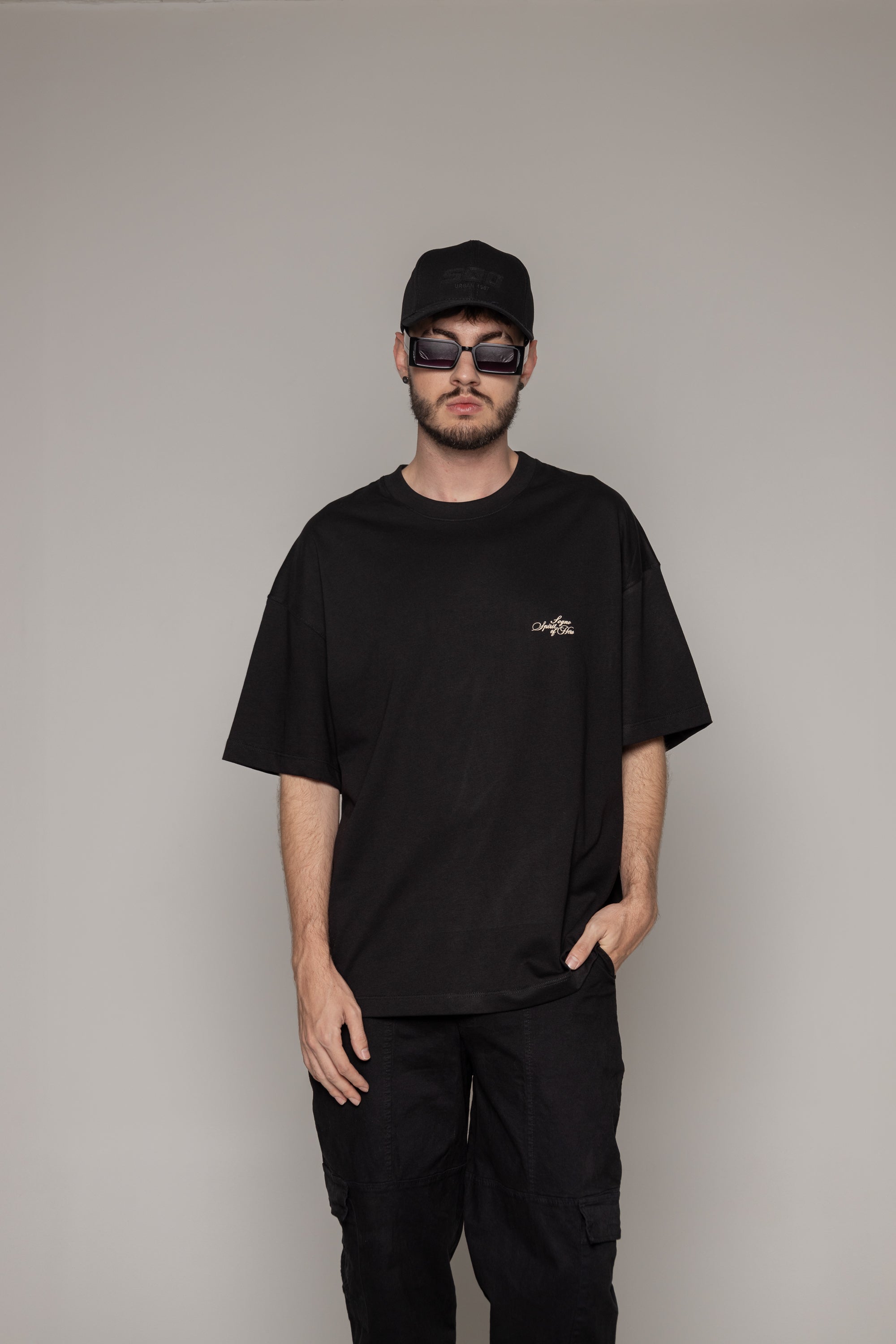 Oversized The Art Number 1-Negra