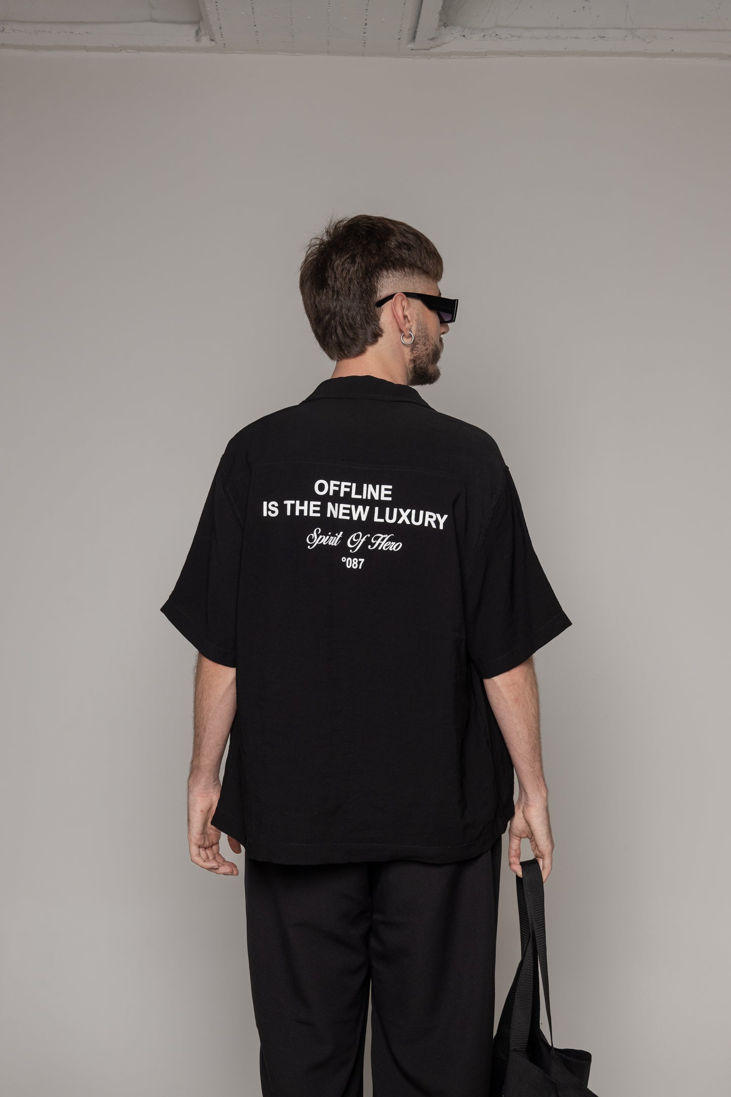 Camisa Boxy Fit The Art-Negra