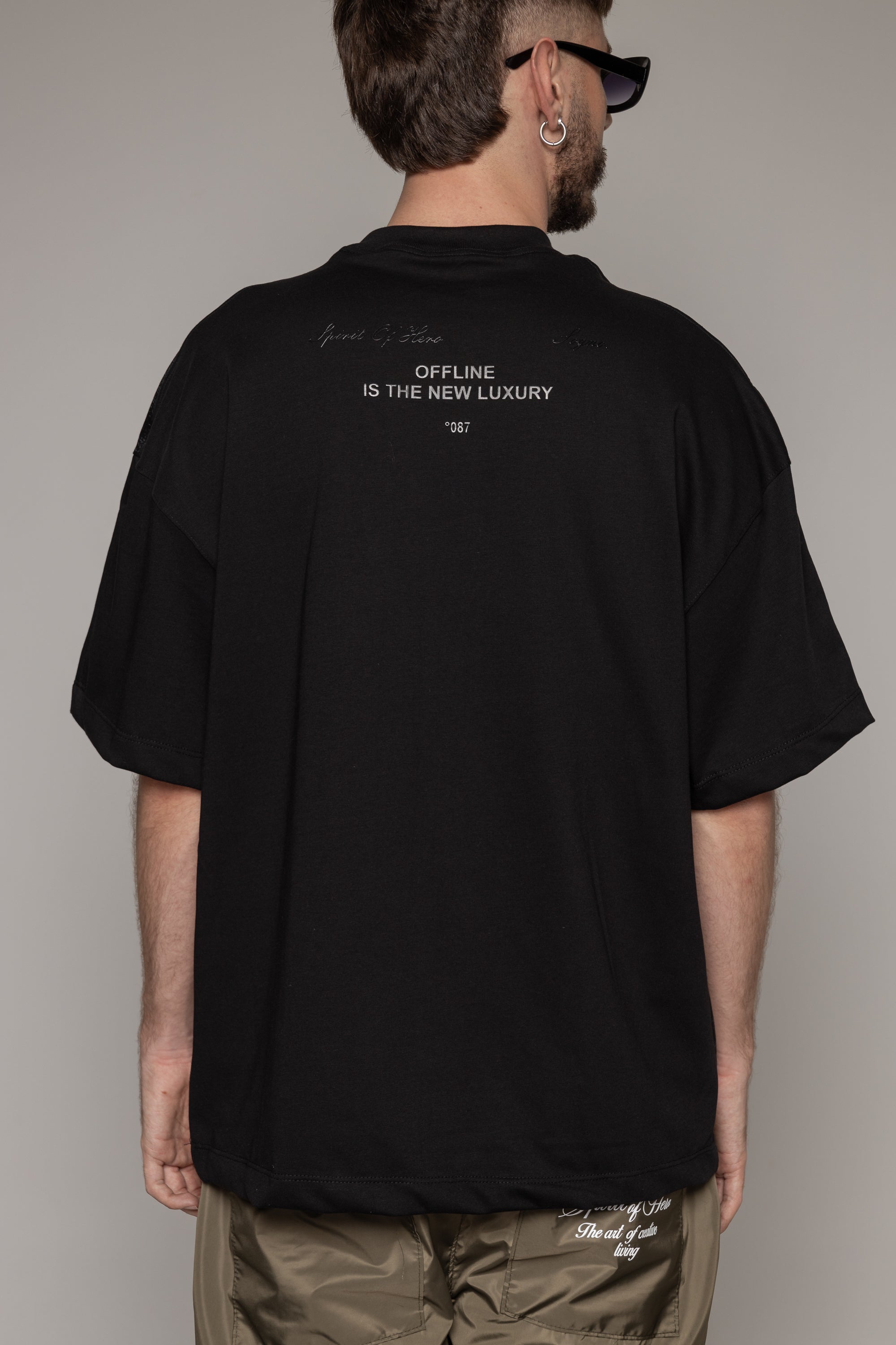 Oversized The Art Rose-Negra